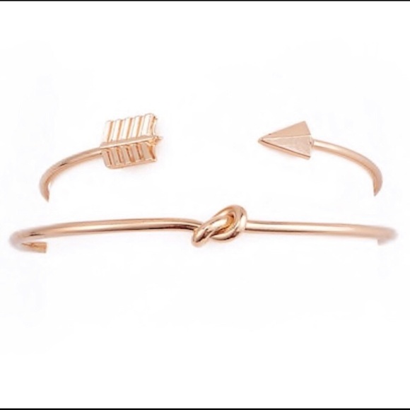 3 for $15 🪐 set of 2 bracelets - Picture 2 of 4